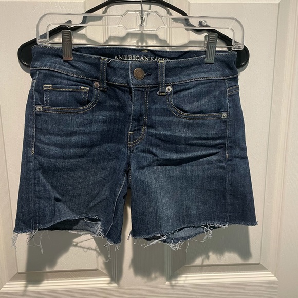 American Eagle size 6 extra long - Picture 1 of 3